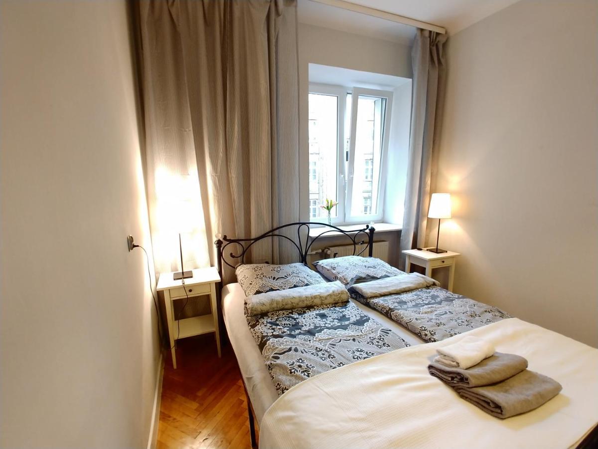 Warszawa, Centrum, Wiejska 15, Kamienica Apartment Exterior photo